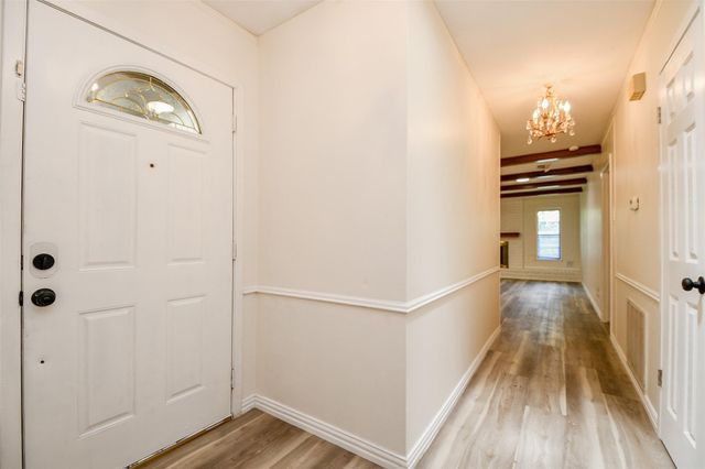 162 Bluebonnet Street, Sugar Land, TX 77478