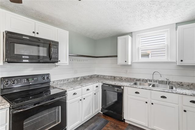 102 Franklin Street, Middletown, OH 45042