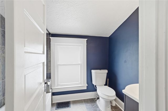 102 Franklin Street, Middletown, OH 45042