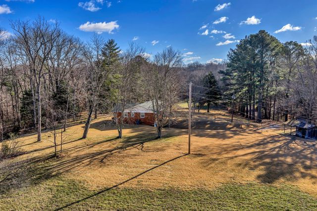 3355 Highway 47 North, White Bluff, TN 37187