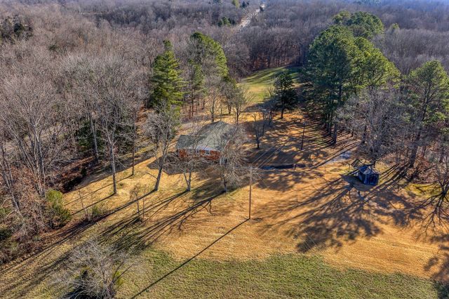 3355 Highway 47 North, White Bluff, TN 37187