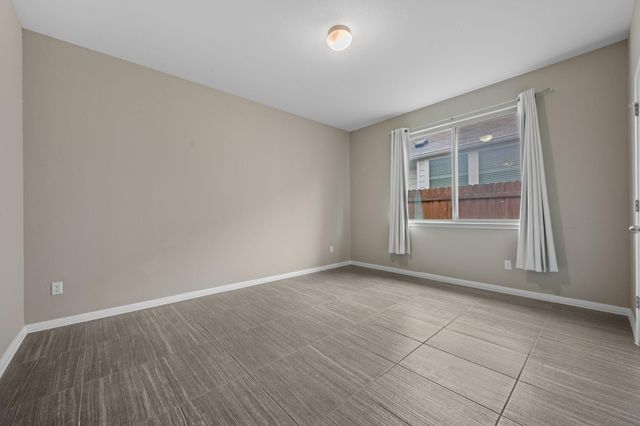 604 Palmilla ST, Leander, TX 78641