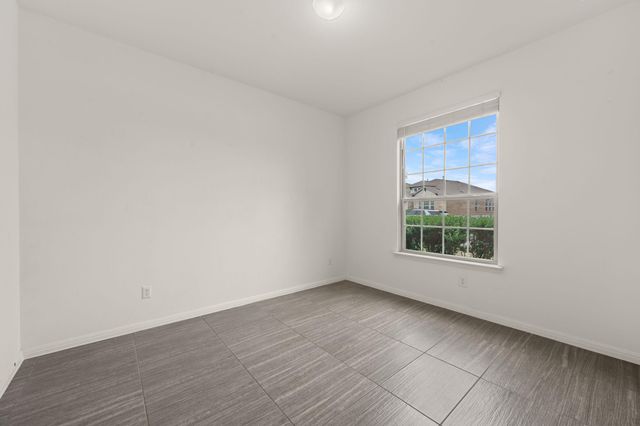 604 Palmilla ST, Leander, TX 78641