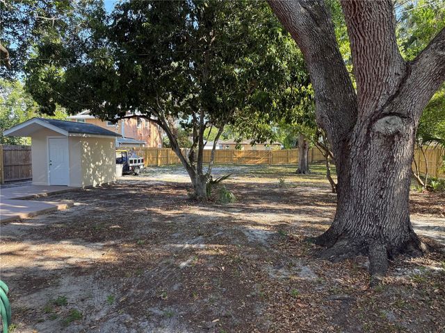 3726 18TH AVENUE S, St Petersburg, FL 33711