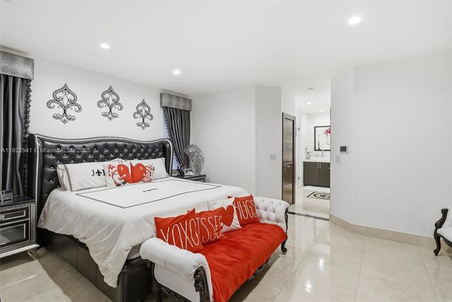 14252 SW 30th St, Miami, FL 33175