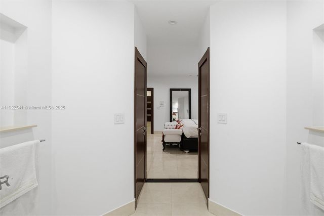 14252 SW 30th St, Miami, FL 33175