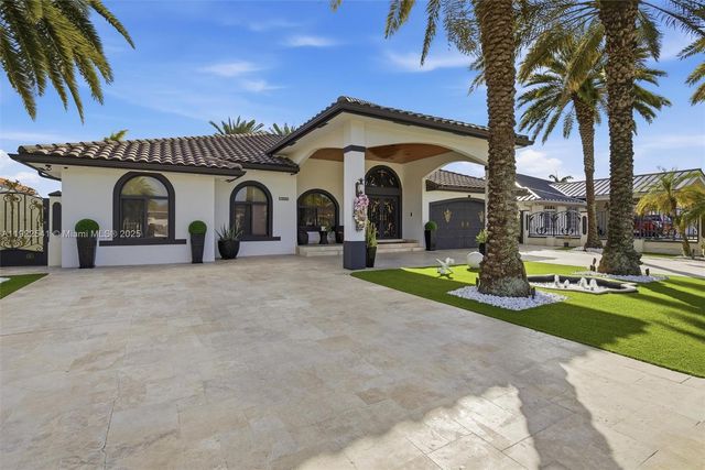 14252 SW 30th St, Miami, FL 33175