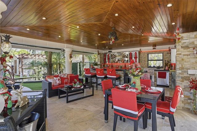 14252 SW 30th St, Miami, FL 33175