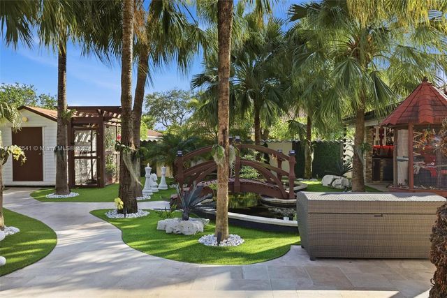 14252 SW 30th St, Miami, FL 33175