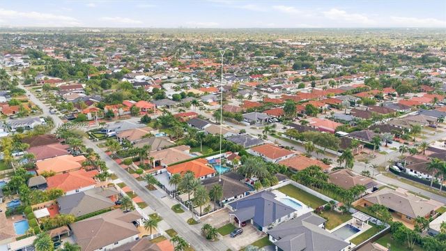 14252 SW 30th St, Miami, FL 33175