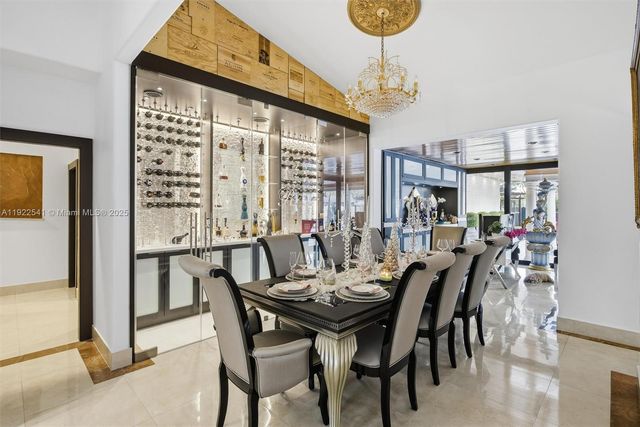 14252 SW 30th St, Miami, FL 33175