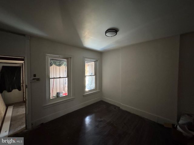1012 W 8TH ST, Chester, PA 19013
