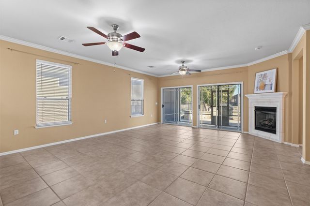 300 Cooper Lake DR, Georgetown, TX 78633