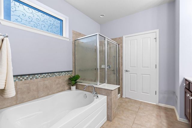 300 Cooper Lake DR, Georgetown, TX 78633