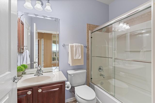 300 Cooper Lake DR, Georgetown, TX 78633