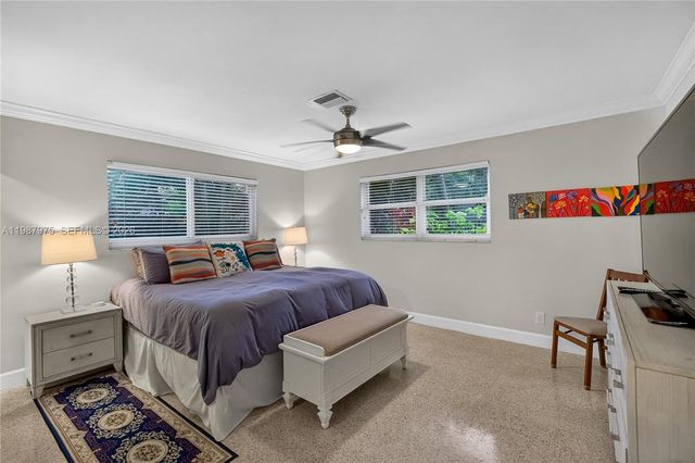 632 NW 28th Court, Wilton Manors, FL 33311