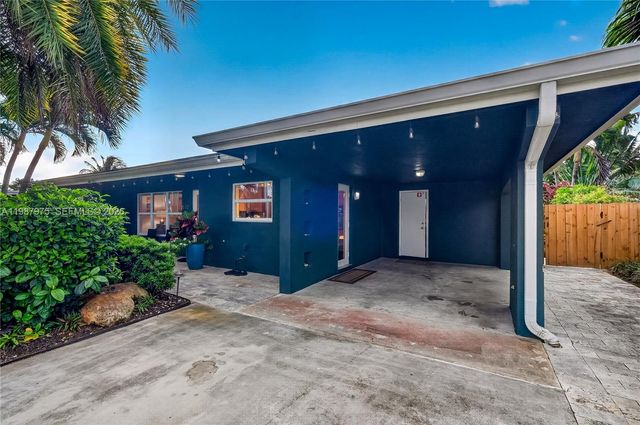 632 NW 28th Court, Wilton Manors, FL 33311