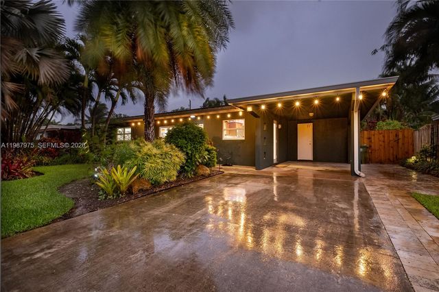 632 NW 28th Court, Wilton Manors, FL 33311