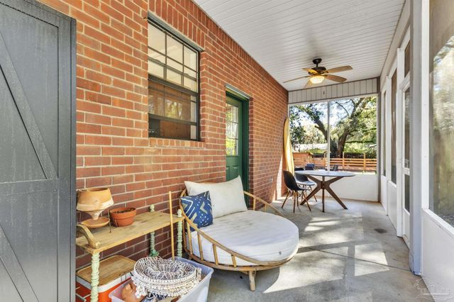 5045 Serry Ln, Pace, FL 32571