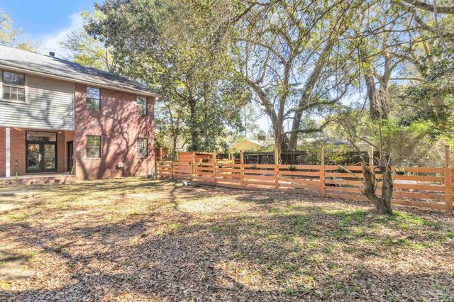 5045 Serry Ln, Pace, FL 32571