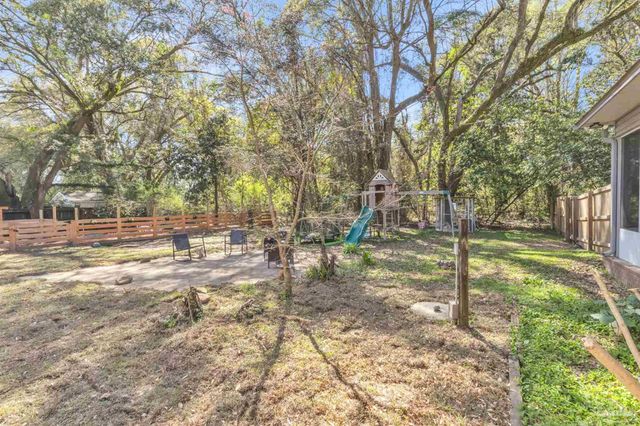 5045 Serry Ln, Pace, FL 32571