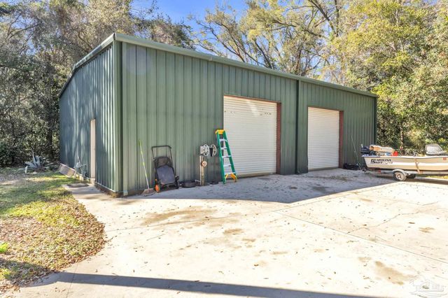 5045 Serry Ln, Pace, FL 32571