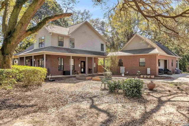 5045 Serry Ln, Pace, FL 32571