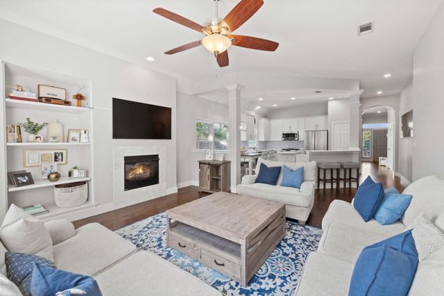 6800 La Concha CV, Austin, TX 78749