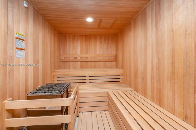 17550 Collins Ave 505, Sunny Isles Beach, FL 33160