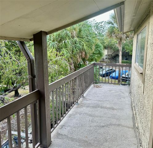 6344 NEWTOWN CIRCLE B2, Tampa, FL 33615