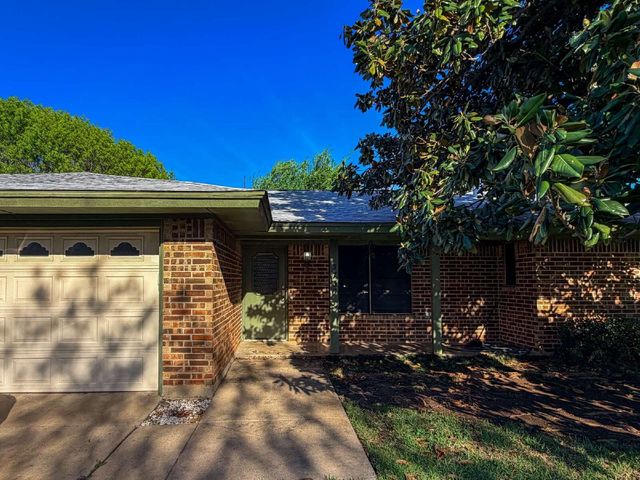 3708 Holland Drive, North Richland Hills, TX 76180