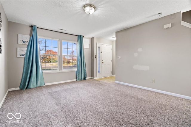 825 W Muskegan Drive, Greenfield, IN 46140