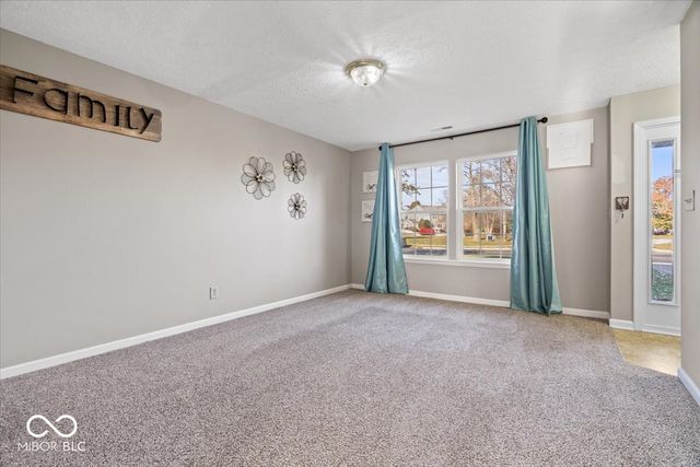 825 W Muskegan Drive, Greenfield, IN 46140