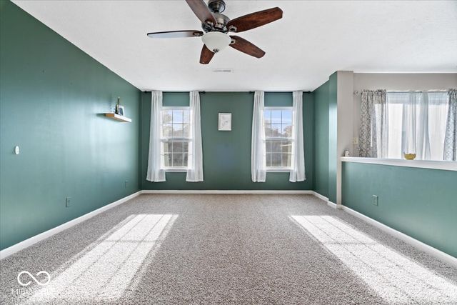 825 W Muskegan Drive, Greenfield, IN 46140