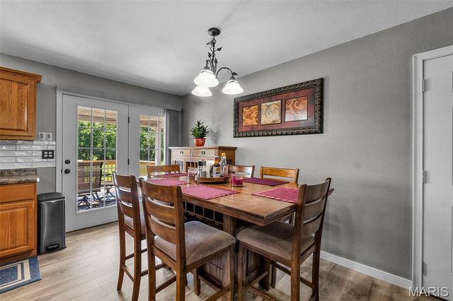 16815 Augusta Drive, Glen Allen, MO 63751