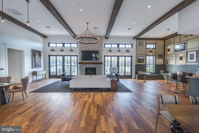 2728 HILLFIELD DR, Frederick, MD 21702