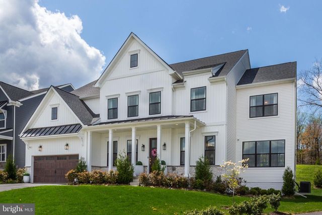 2728 HILLFIELD DR, Frederick, MD 21702