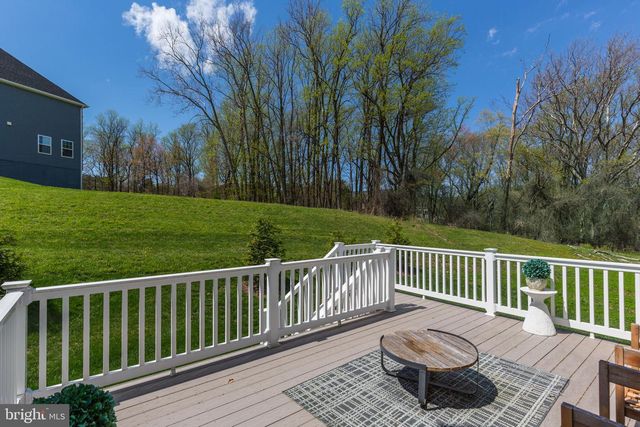 2728 HILLFIELD DR, Frederick, MD 21702