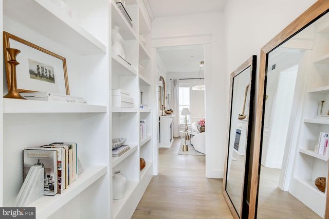 2728 HILLFIELD DR, Frederick, MD 21702