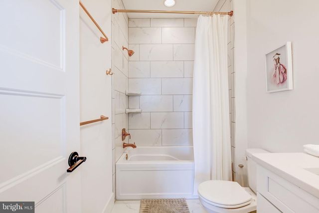 2728 HILLFIELD DR, Frederick, MD 21702