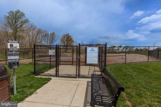 2728 HILLFIELD DR, Frederick, MD 21702