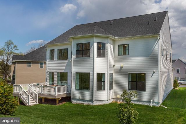 2728 HILLFIELD DR, Frederick, MD 21702