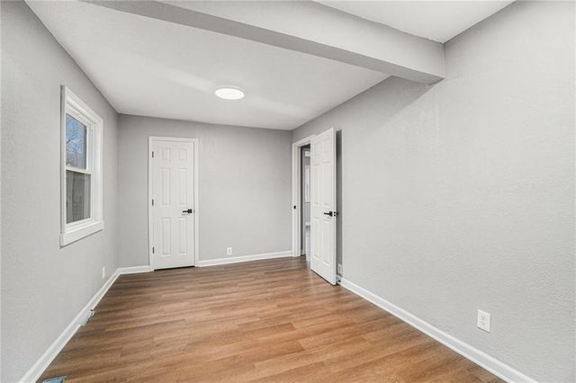 9034 Grand Avenue, Kansas City, MO 64114