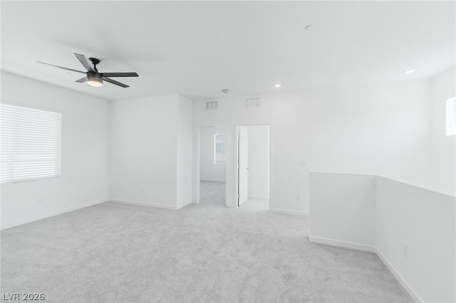 9927 Kimura Hills Avenue, Las Vegas, NV 89129