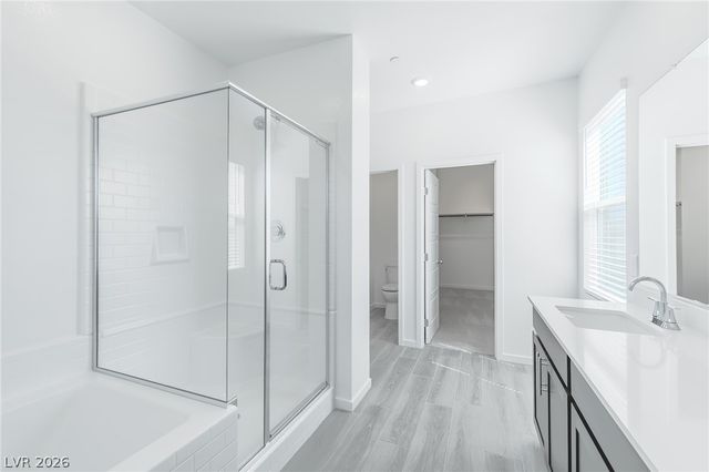 9927 Kimura Hills Avenue, Las Vegas, NV 89129