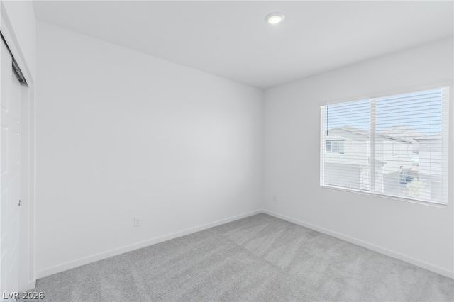 9927 Kimura Hills Avenue, Las Vegas, NV 89129