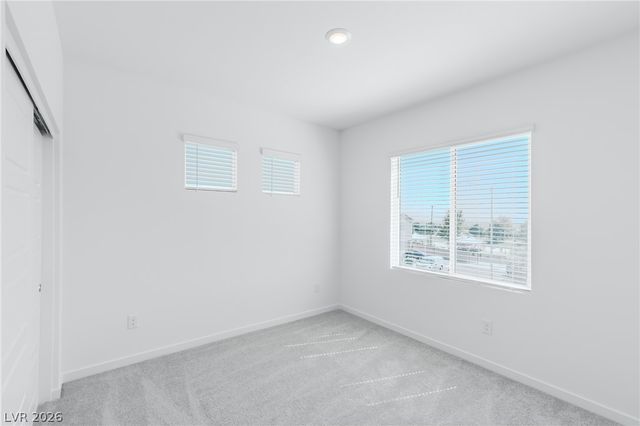 9927 Kimura Hills Avenue, Las Vegas, NV 89129