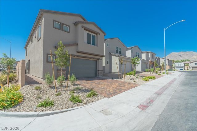 9927 Kimura Hills Avenue, Las Vegas, NV 89129