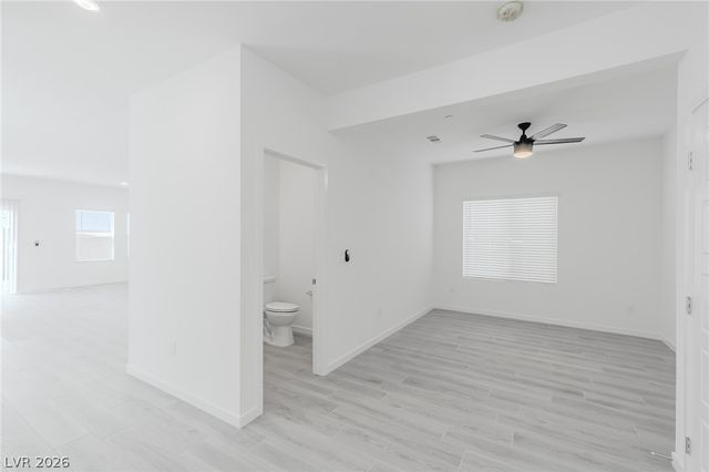 9927 Kimura Hills Avenue, Las Vegas, NV 89129