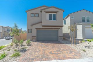 9927 Kimura Hills Avenue, Las Vegas, NV 89129
